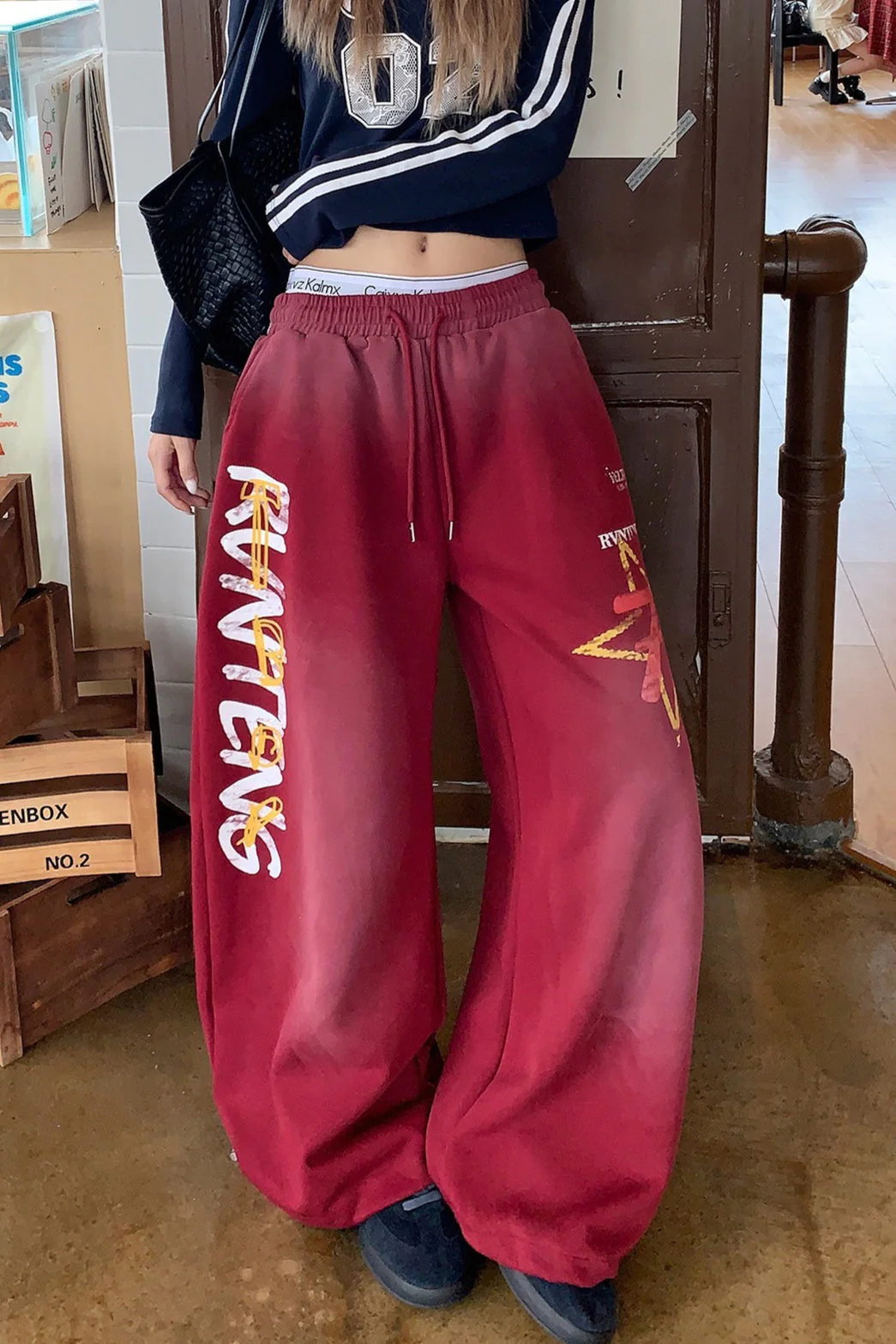 Retro High Waist Drawcord Graphic Sweat Pants - Image 6