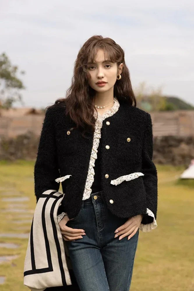 Retro Lace Splicing Wool Jacket - Image 5
