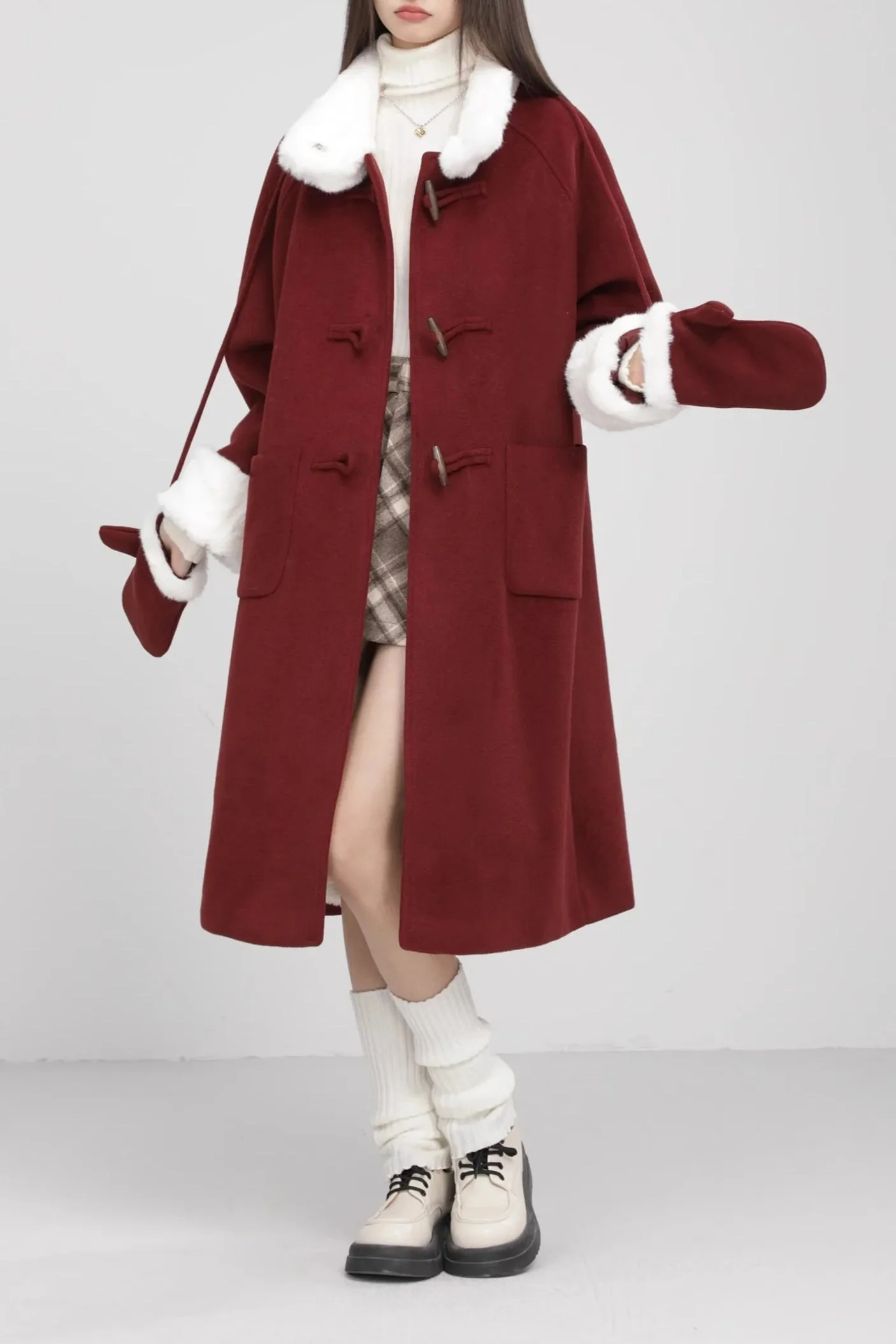 Retro Patchwork Horn Button Overcoat - Image 4