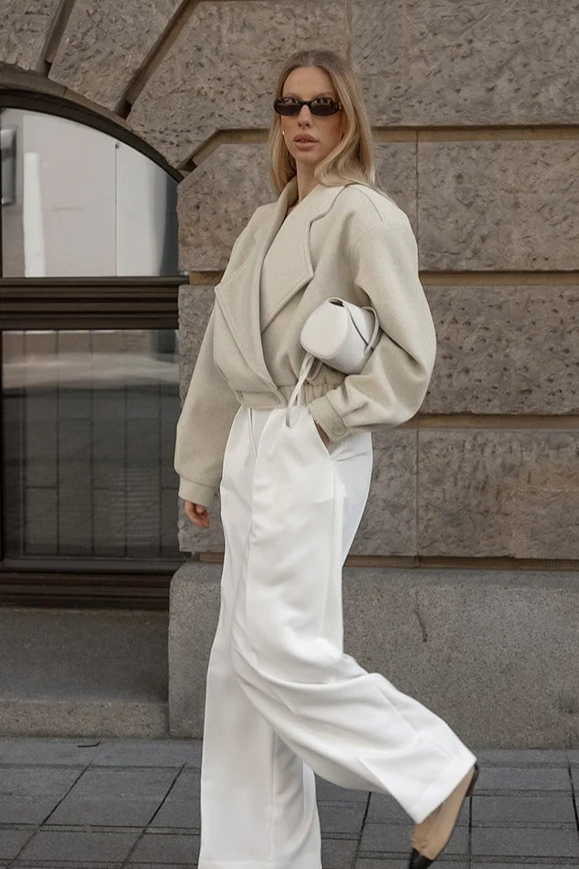 Retro Solid Wool Notch Collar Elastic Waist Coat - Image 3