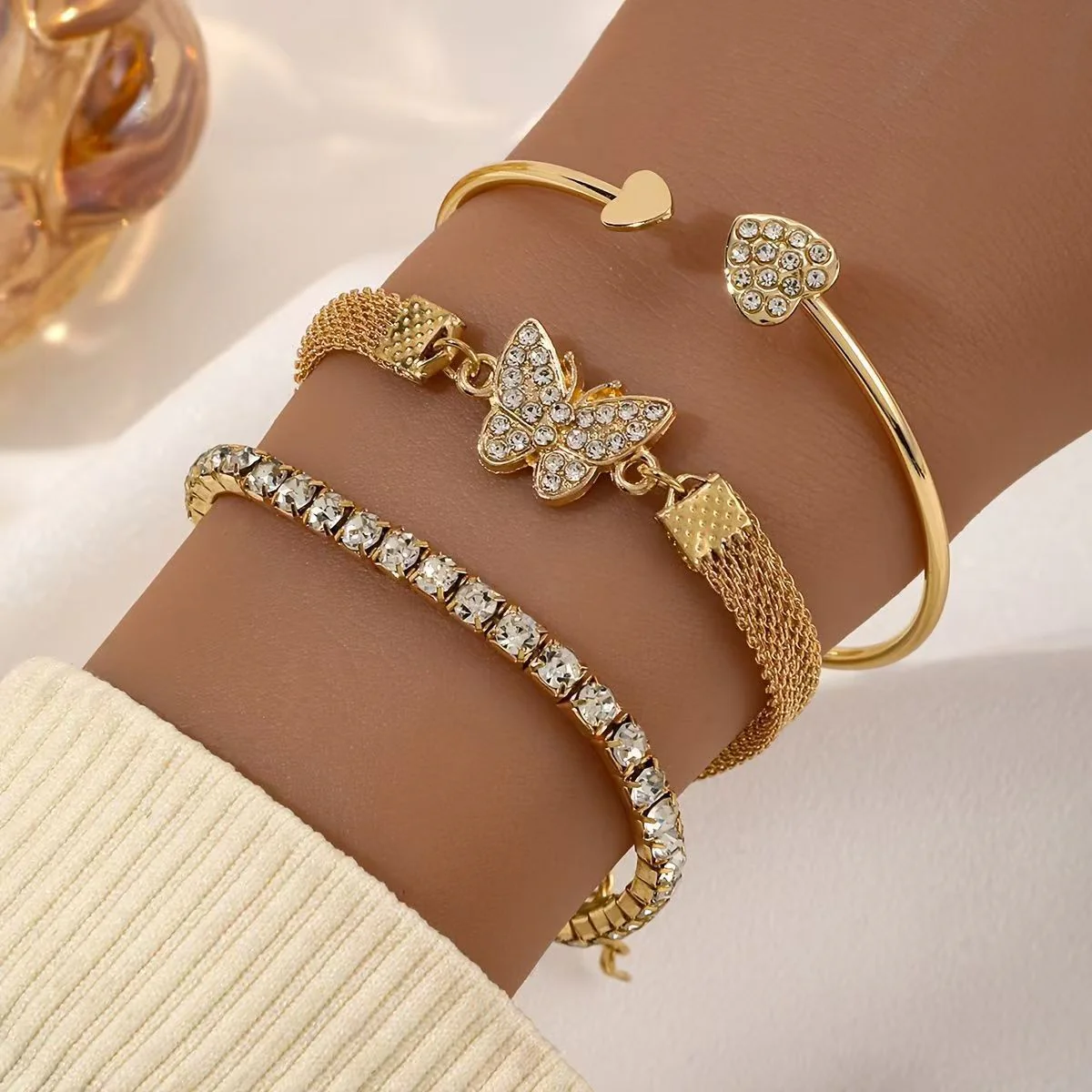 Rhinestone Heart Alloy Luxury Bracelet - Image 3