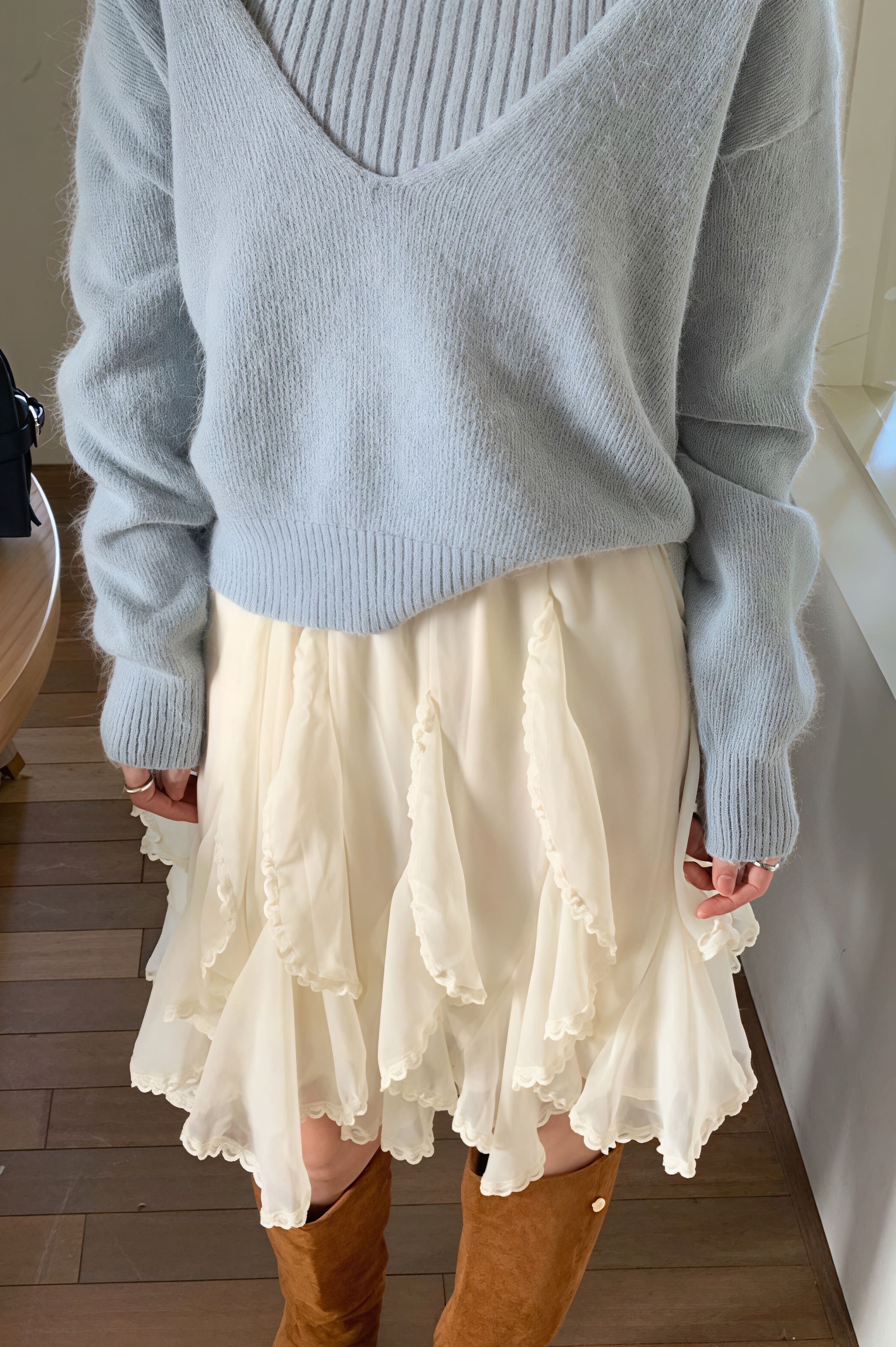 Romantic Ruffled Asymmetrical Chiffon Mini Skirt - Image 4