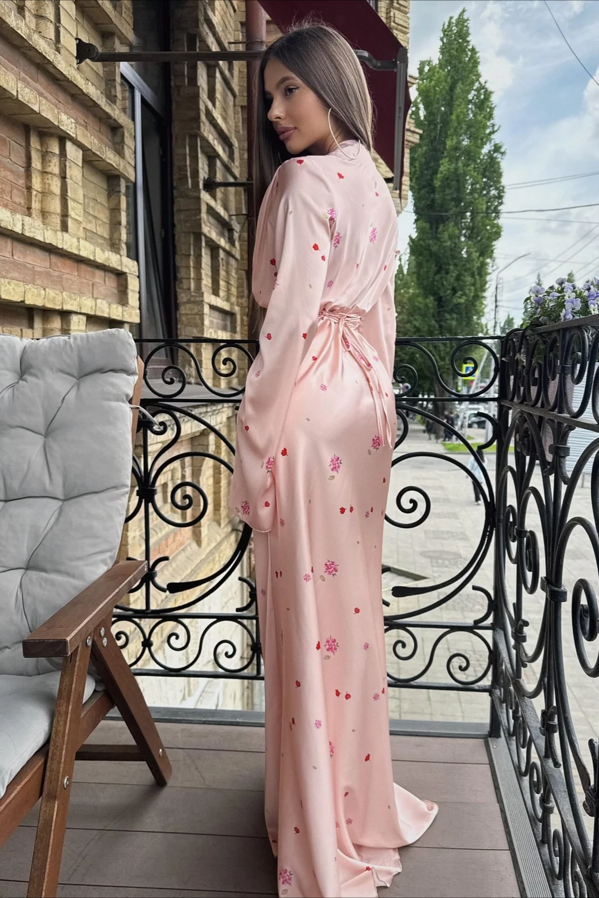 Satin Floral V Neck Flared Hem Maxi Dress - Image 3