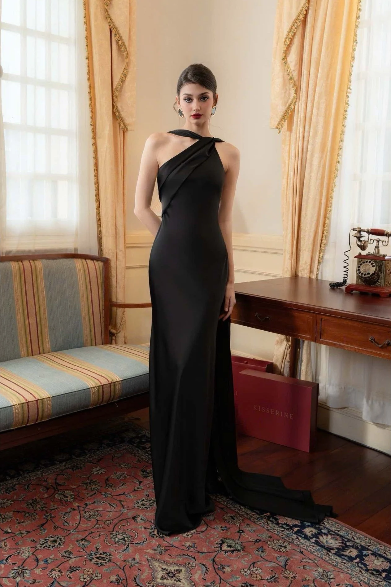Satin Mermaid Slim Fit Elegant One Shoulder Solid Color Prom Dress - Image 17