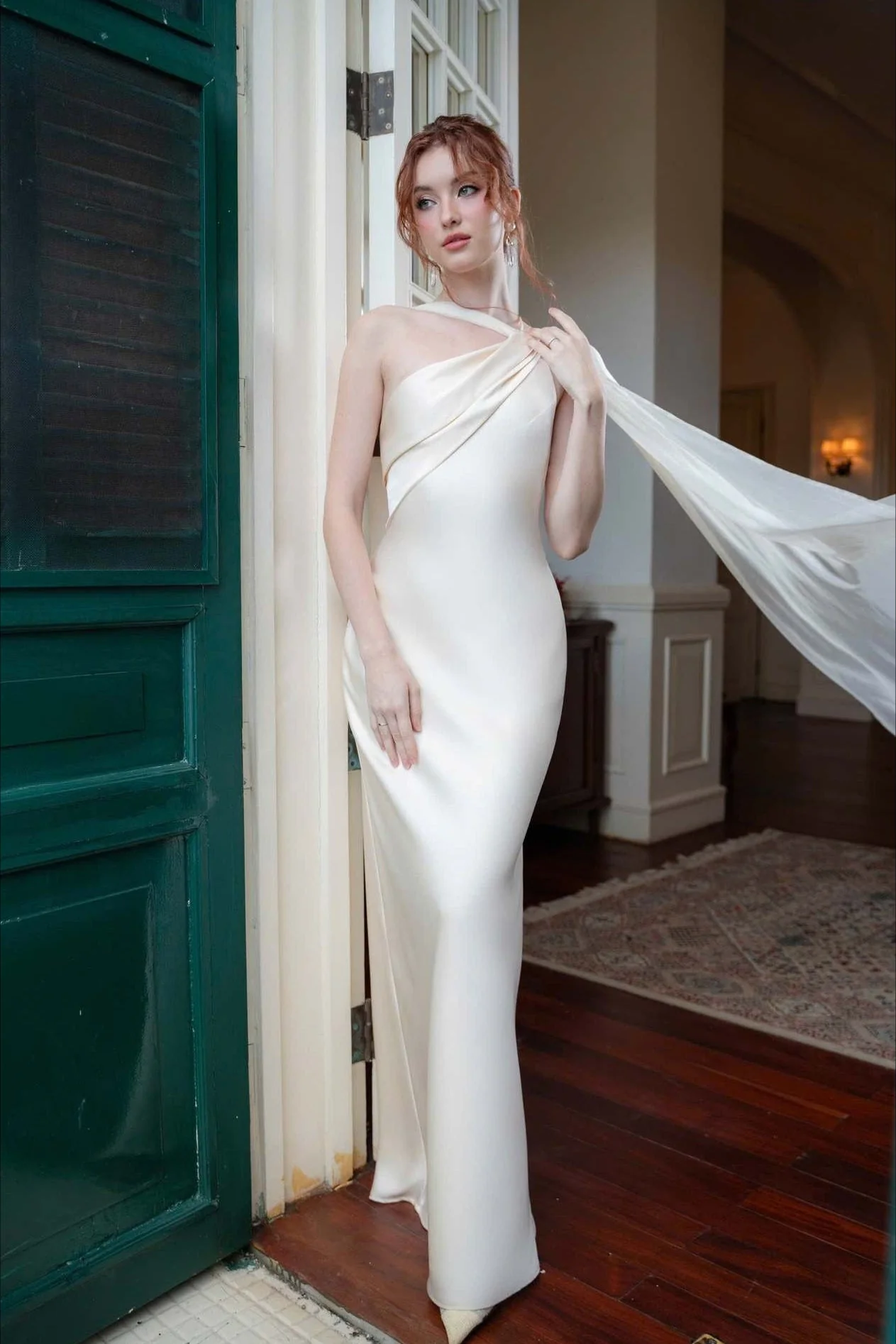 Satin Mermaid Slim Fit Elegant One Shoulder Solid Color Prom Dress - Image 7