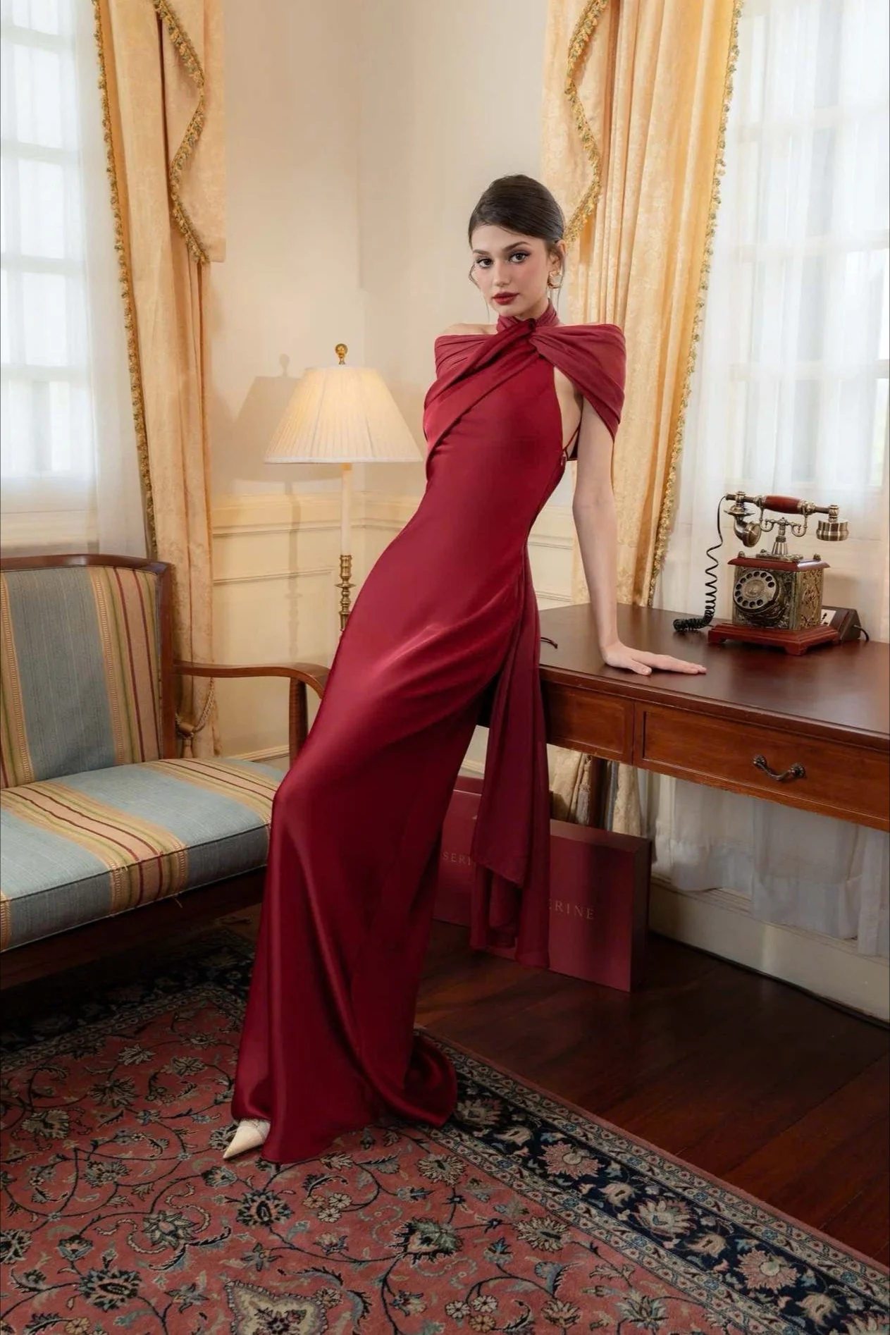 Satin Mermaid Slim Fit Elegant One Shoulder Solid Color Prom Dress - Image 9
