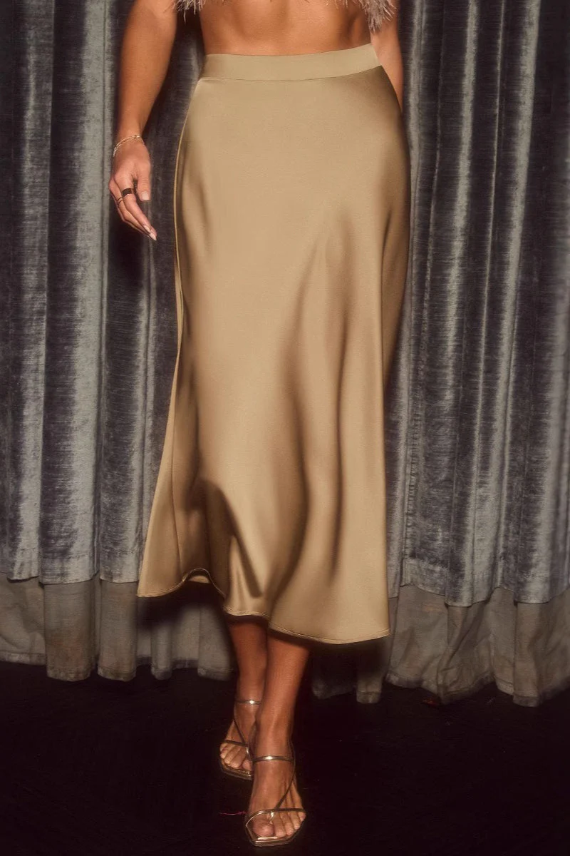Satin Solid Color A-line Bodycon Skirt - Image 2