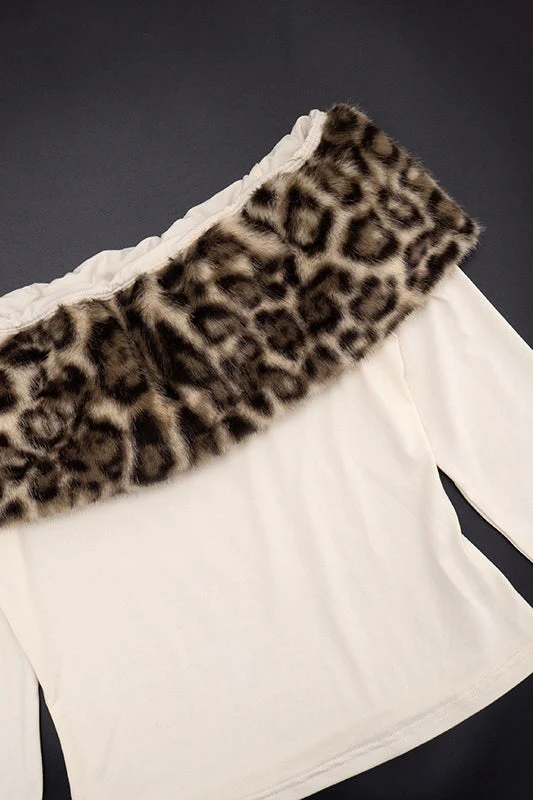 Sexy Asymmetric Fuzzy Off Shoulder Long Sleeve Tee - Image 6