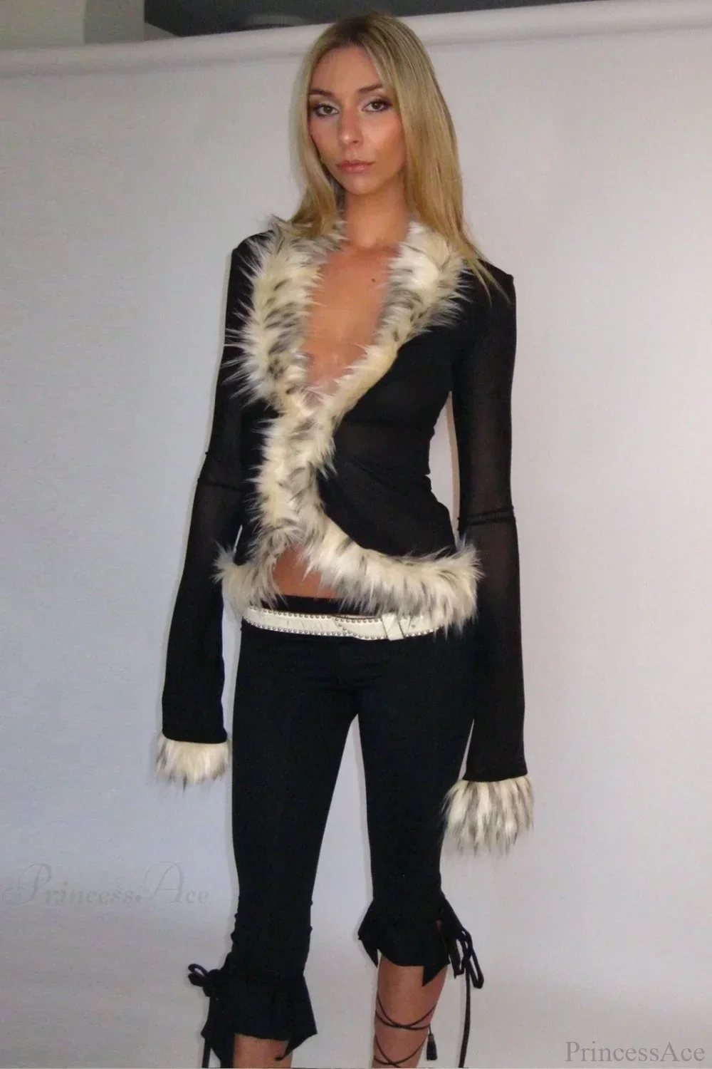 Sexy Chic Fur Collar Tulle Panel Cropped Long Sleeve Blouse - Image 2