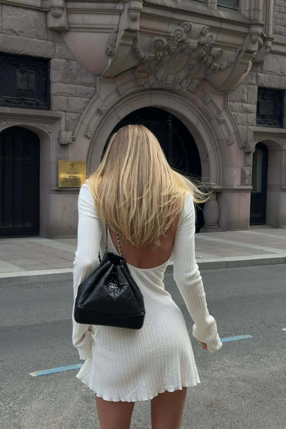 Sexy Fitted V Neck Open Back A Line Mini Dress - Image 3