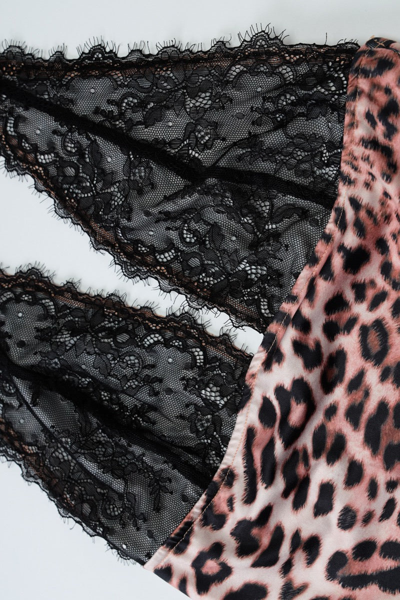 Sexy Leopard Deep V Lace Patch Halter Top - Image 7
