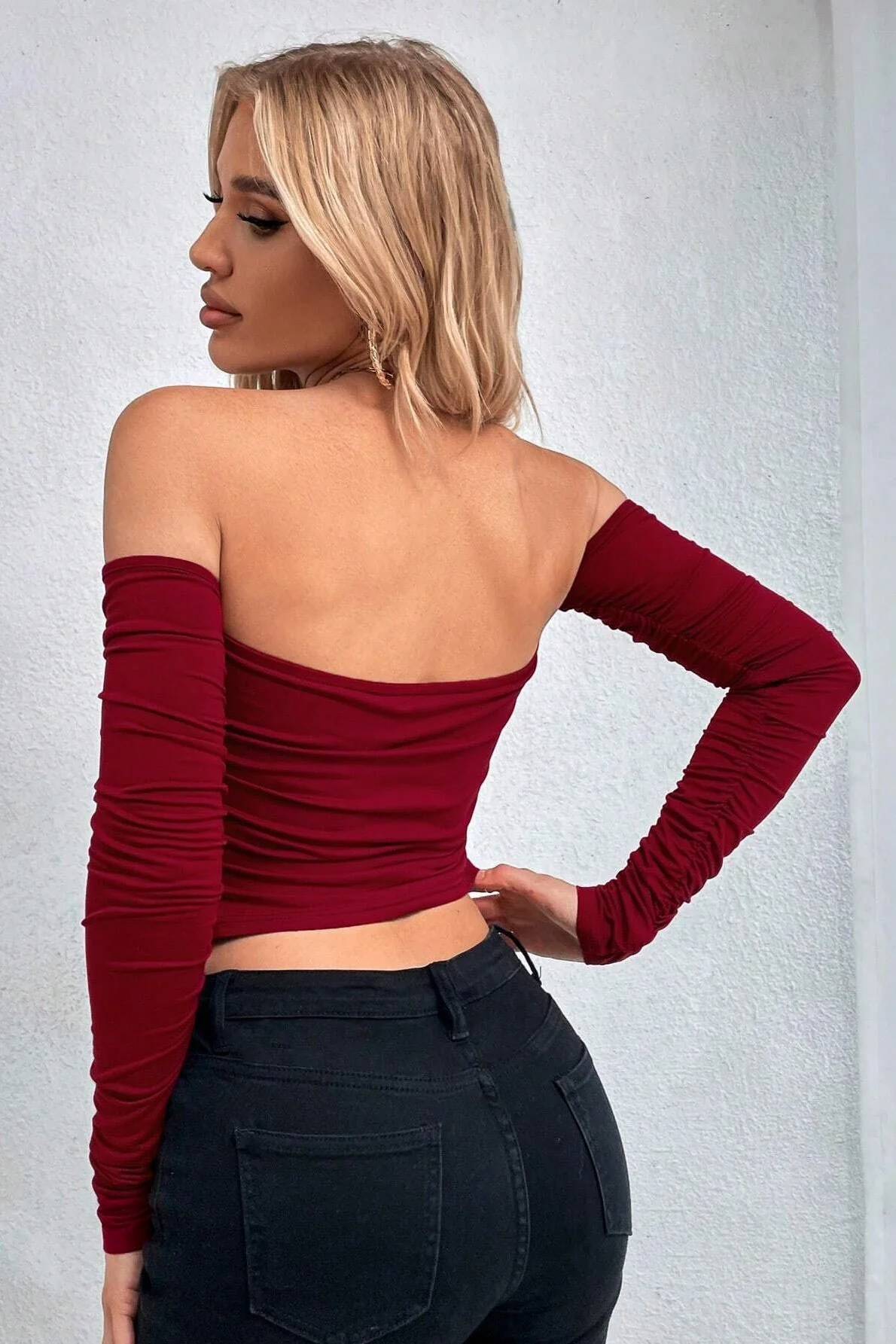 Sexy Off-Shoulder Fur Trim Paneled Long Sleeve Tee - Image 5