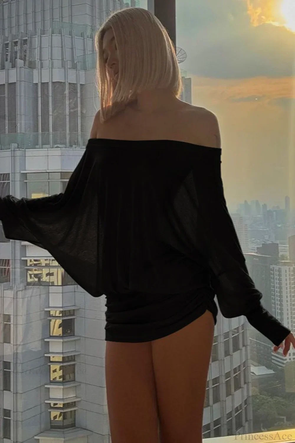 Sexy Solid Color Batwing Off-the-Shoulder Long Sleeve Blouse - Image 6