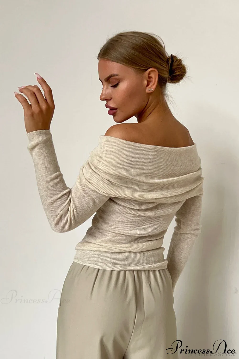 Sheer Off-Shoulder Fitted Solid Pullover Knit Top - Image 12