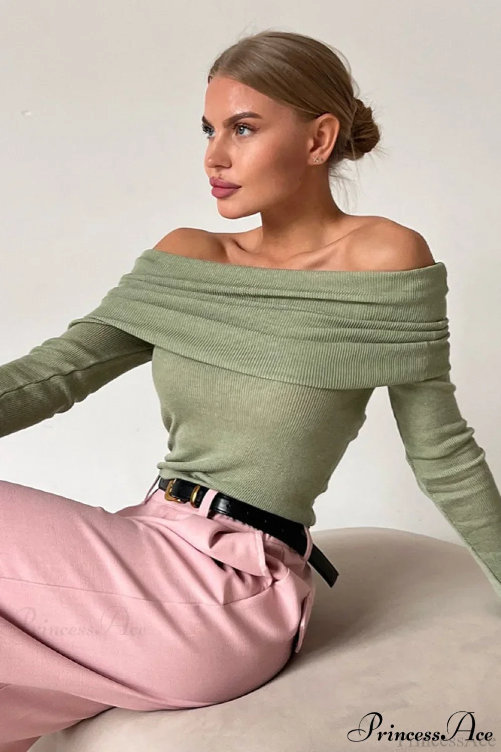 Sheer Off-Shoulder Fitted Solid Pullover Knit Top - Image 5