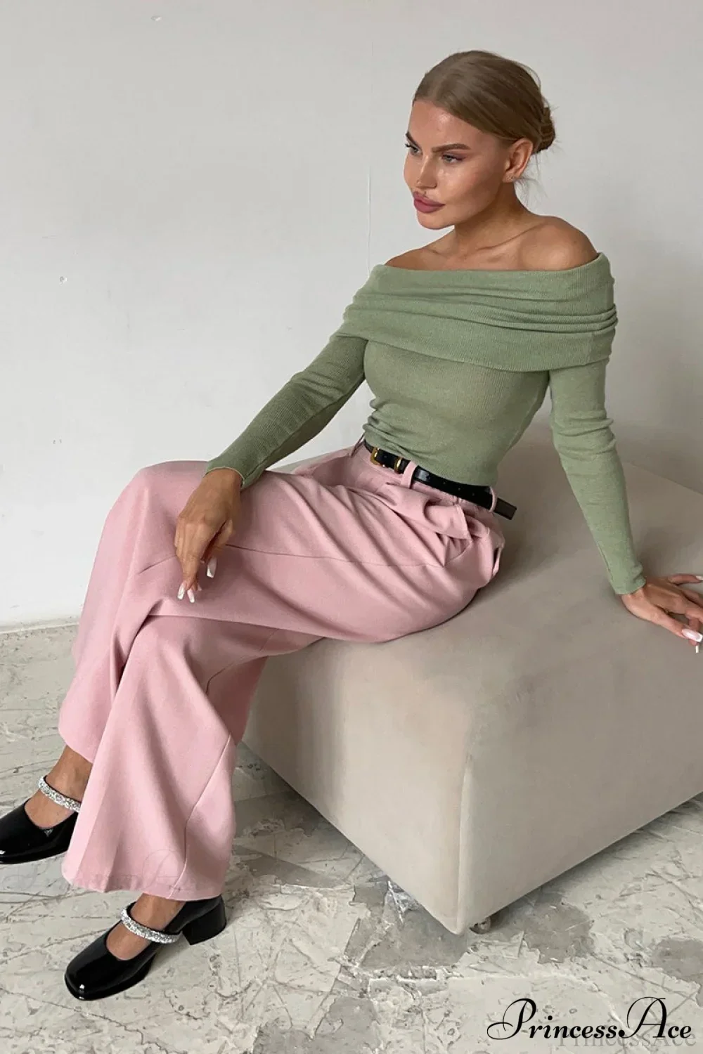 Sheer Off-Shoulder Fitted Solid Pullover Knit Top - Image 7