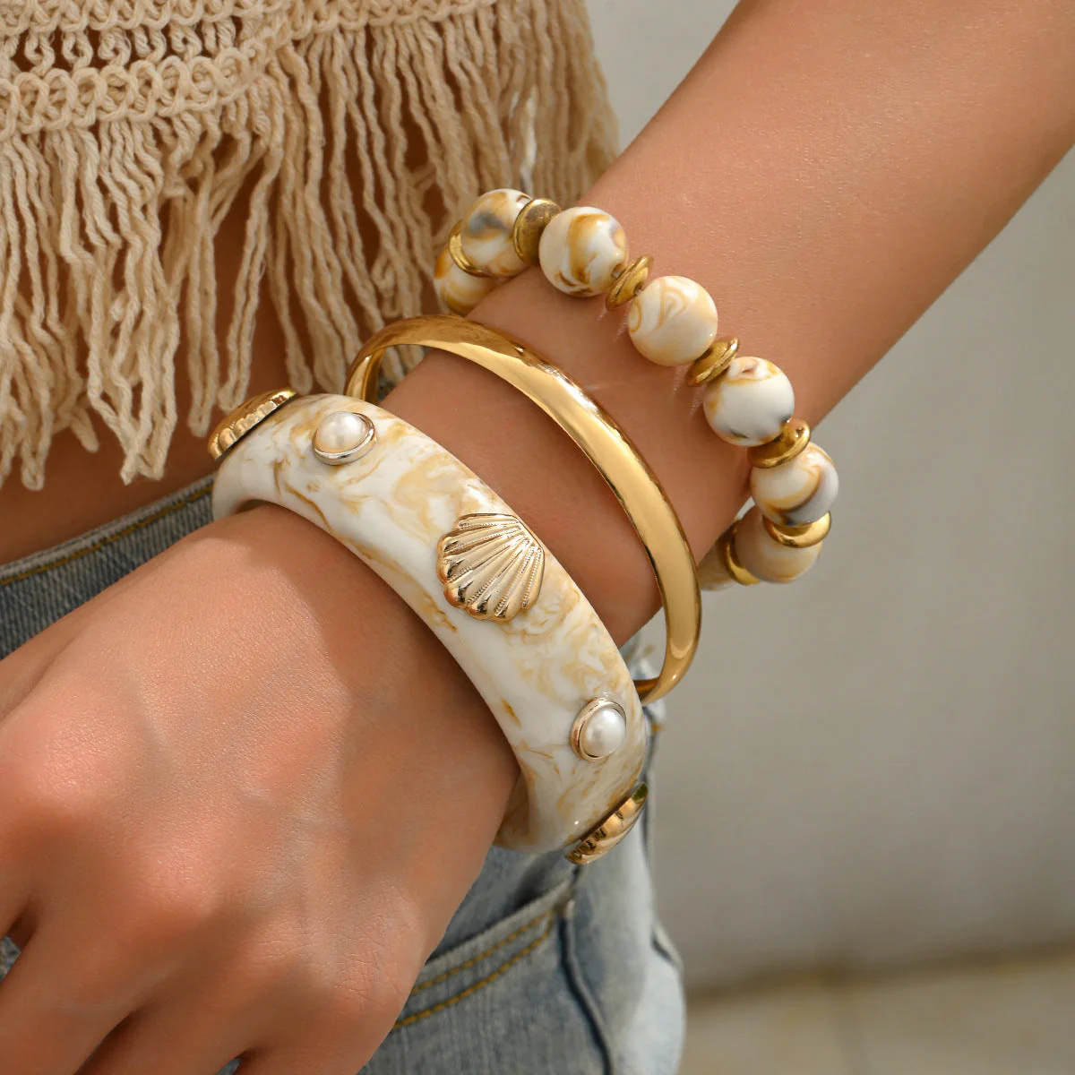 Shell Pearl Resin Bead Boho Layered Bracelet - Image 2
