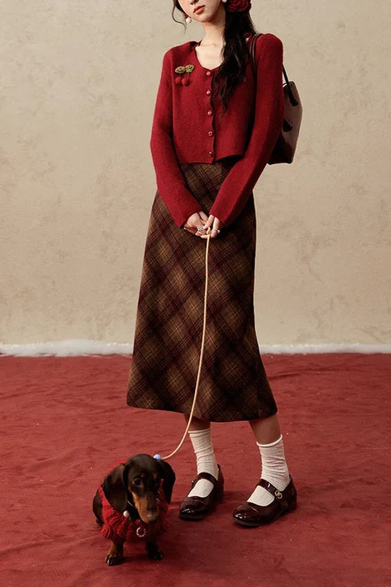 Short Knit Cherry Detail Cardigan - Image 6