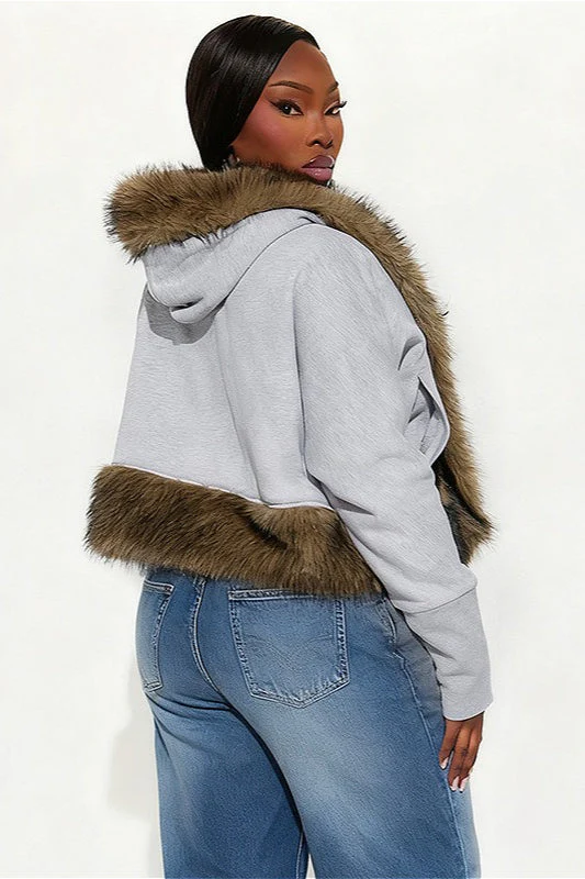 Short Loose Thick Pieced Fur Trim Hoodie - Image 7