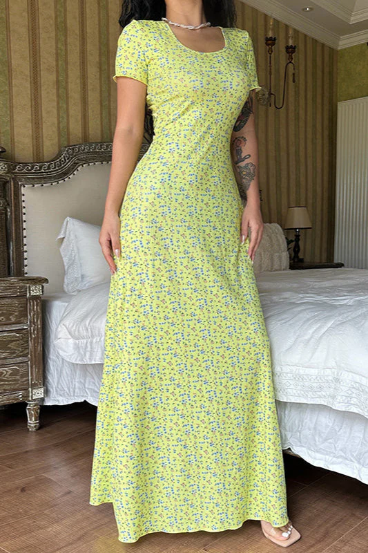 Short Sleeve U Neck Back Strap Floral Dress - Image 6
