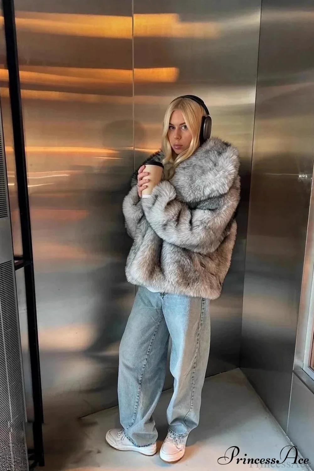 Silver Fox Faux Fur Short Lazy Coat - Image 5