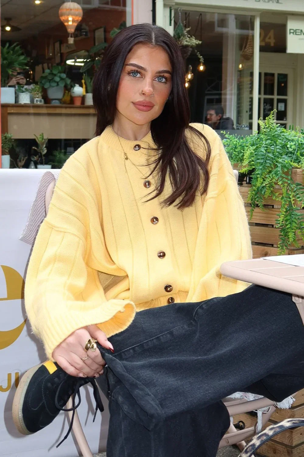 Simple Solid Rib Crewneck Oversized Cardigan Sweater - Image 4