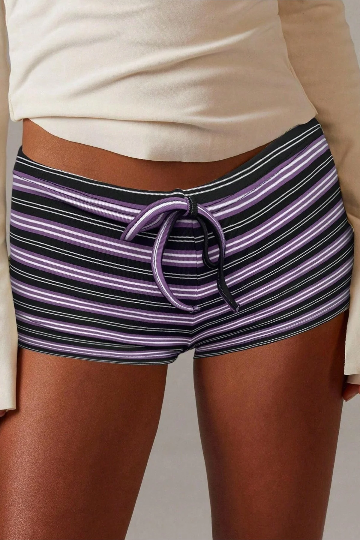 Simple Stripe Drawstring Low Waist Shorts - Image 8