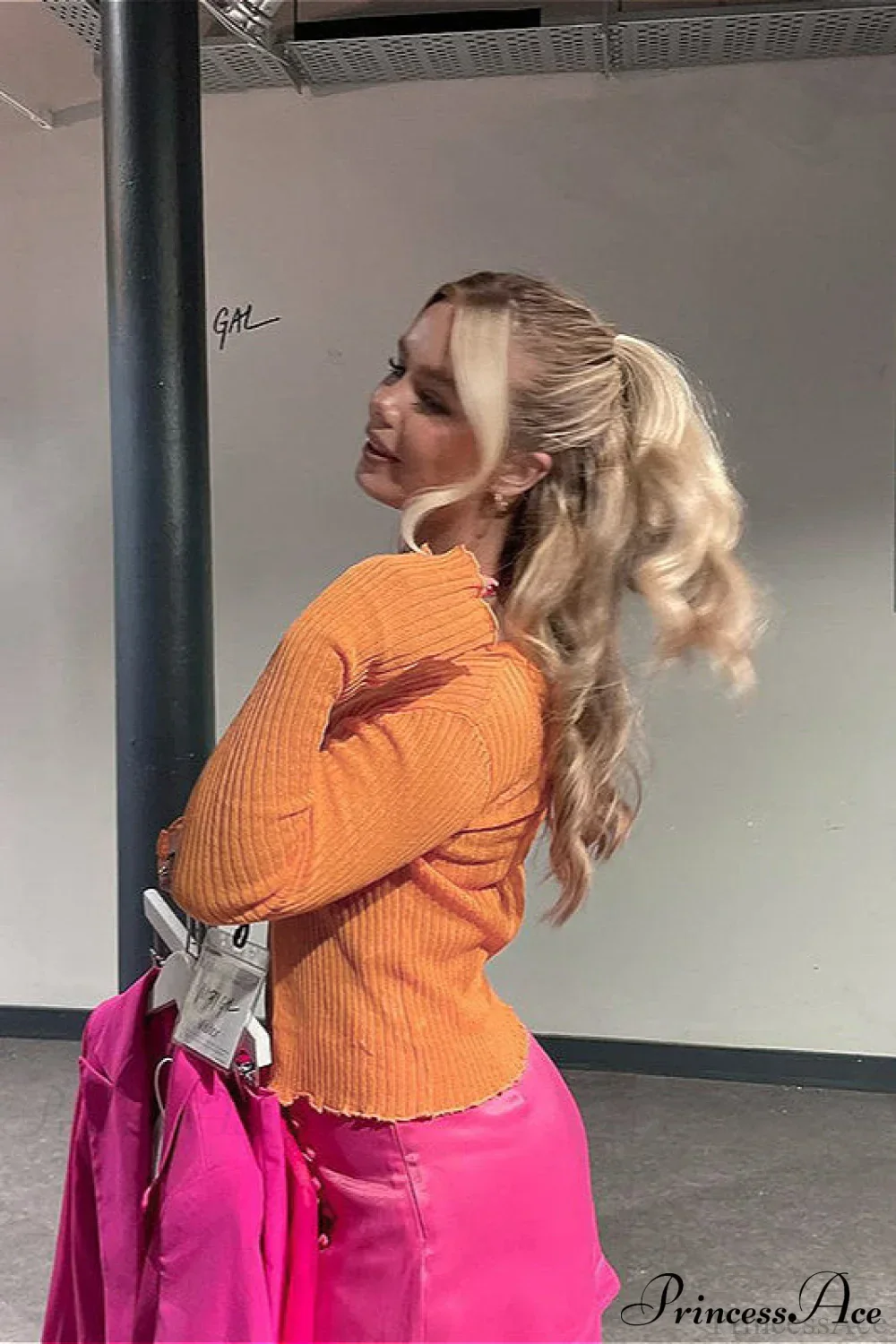 Single Button Crew Neck Solid Color Crop Long Sleeve Cardigan - Image 2