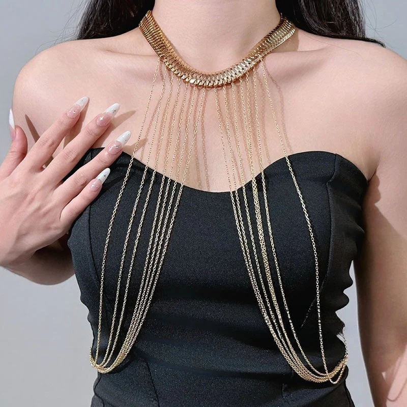 Sleek Gold Tassel Sexy Body Chain - Image 2