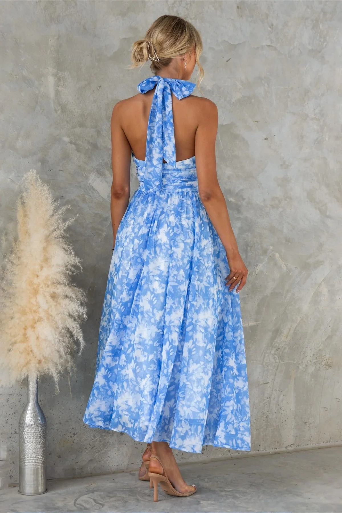 Sleeveless Floral Halter Backless Midi Dress - Image 9