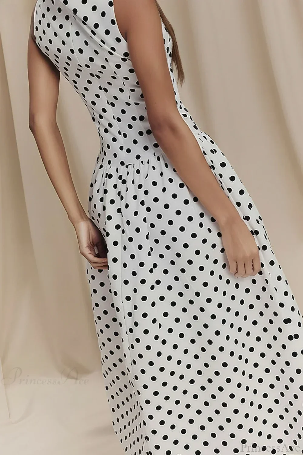 Sleeveless Polka Dot Casual Maxi Dress - Image 4