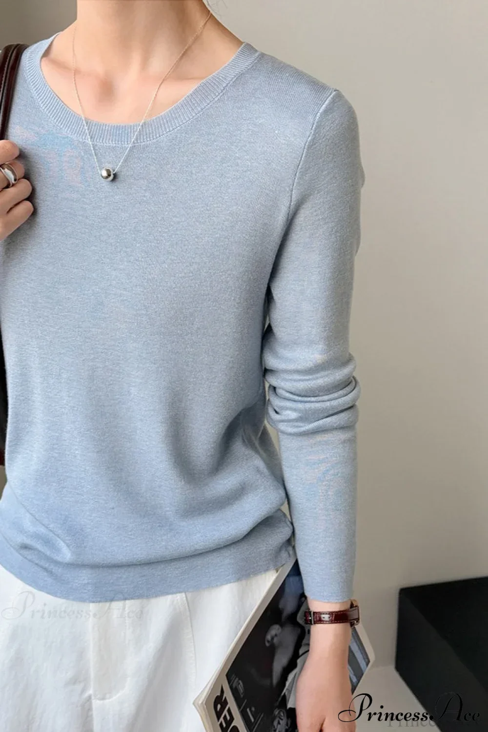 Slim-Fit Crew Neck Layering Knit Top - Image 10