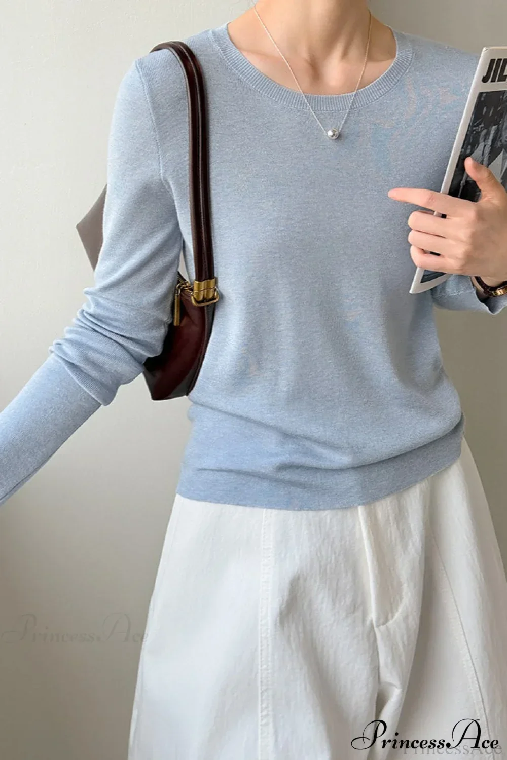 Slim-Fit Crew Neck Layering Knit Top - Image 11