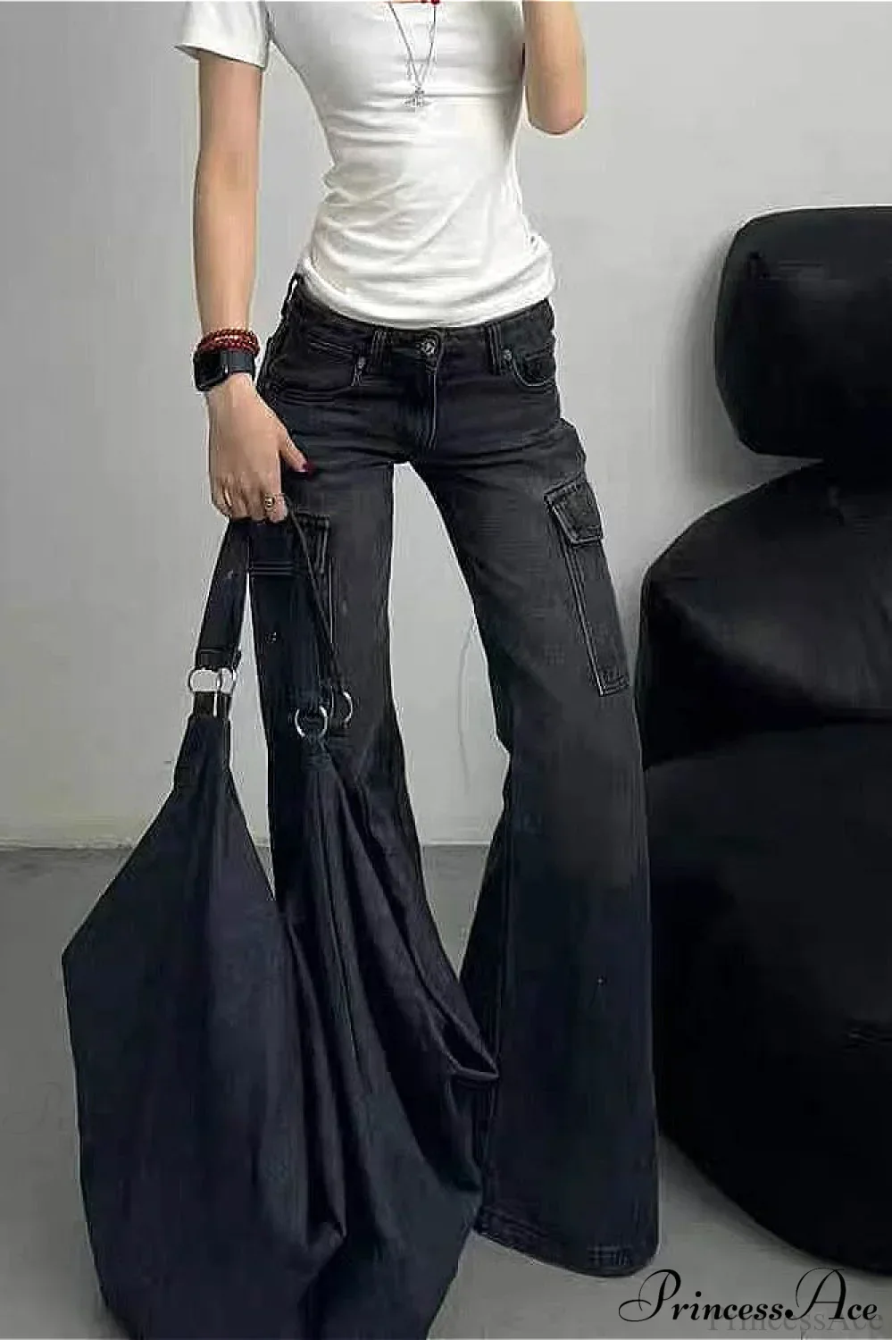 Slim Fit Low Waist Denim Cargo Pants - Image 4