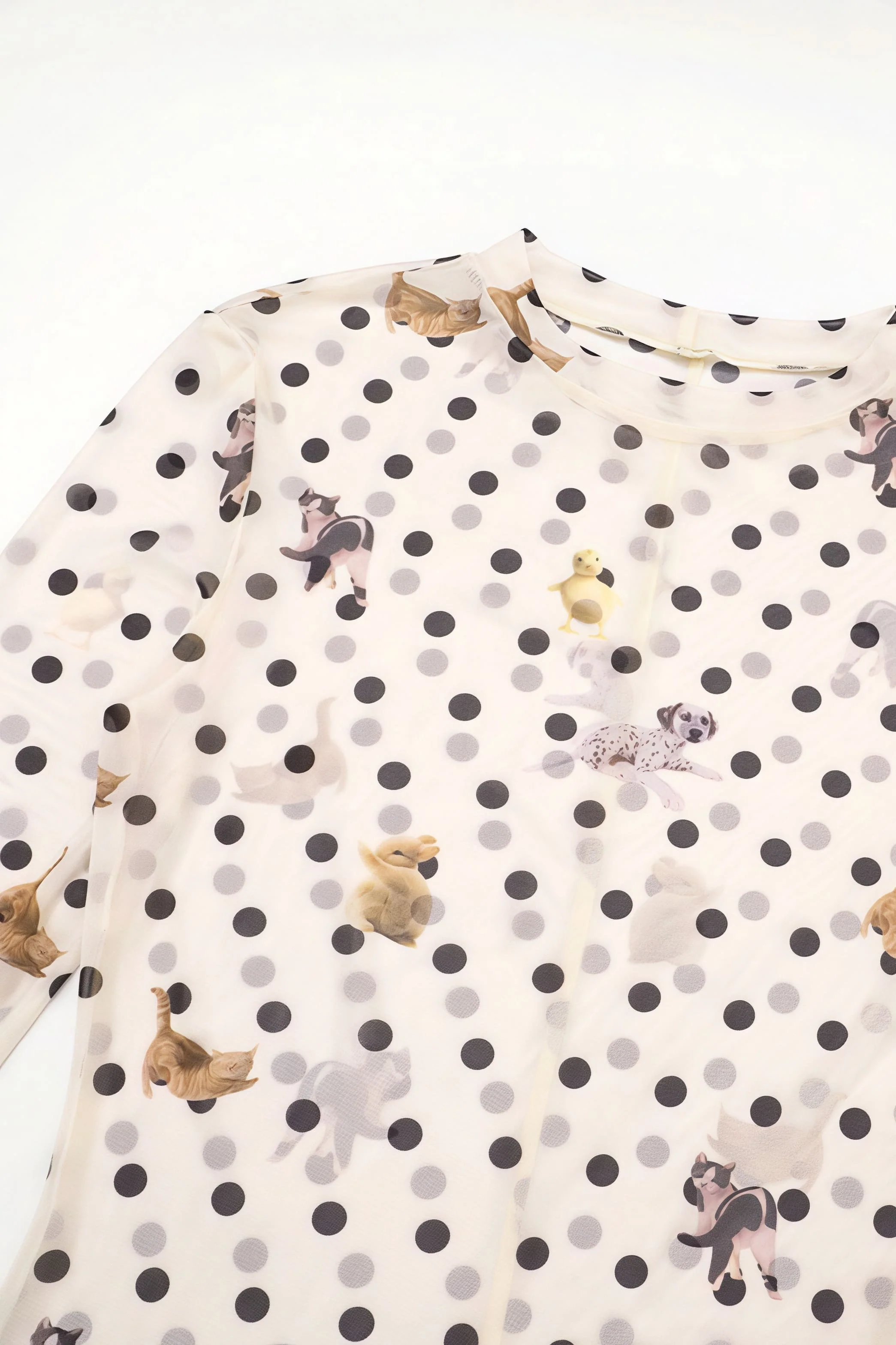 Slim Fit Short Length Animal Print Blouse - Image 4