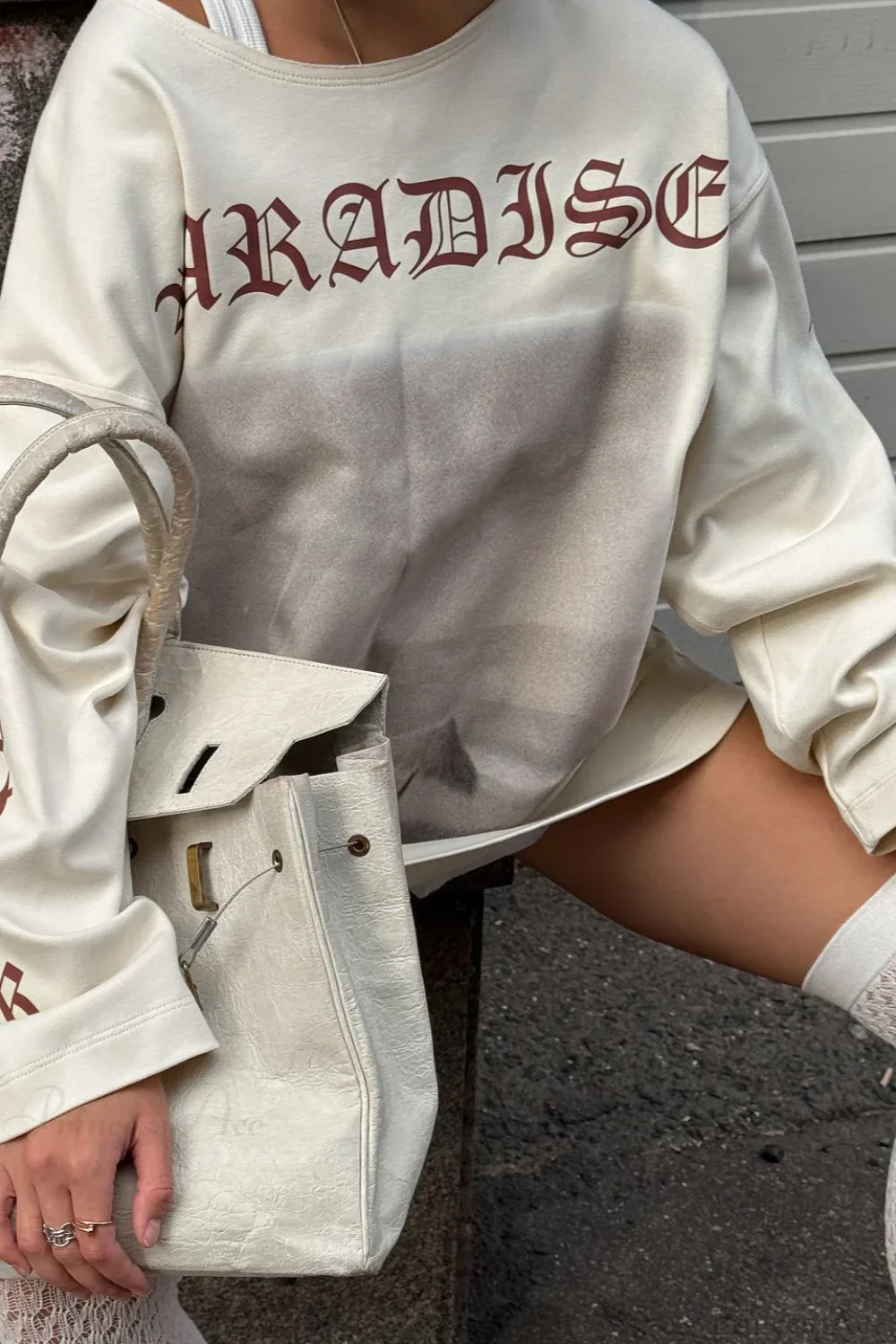 Slouchy Vintage Distressed Print Casual Sweatshirt - Image 2