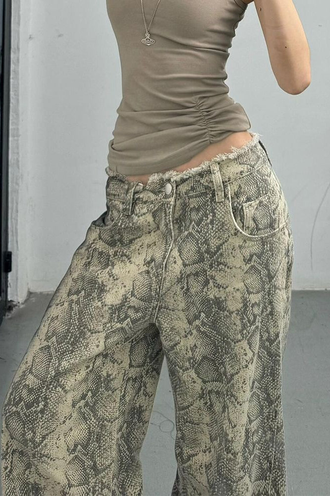 Snake Print Wide Leg Low Waist Frayed Jeans - Image 4