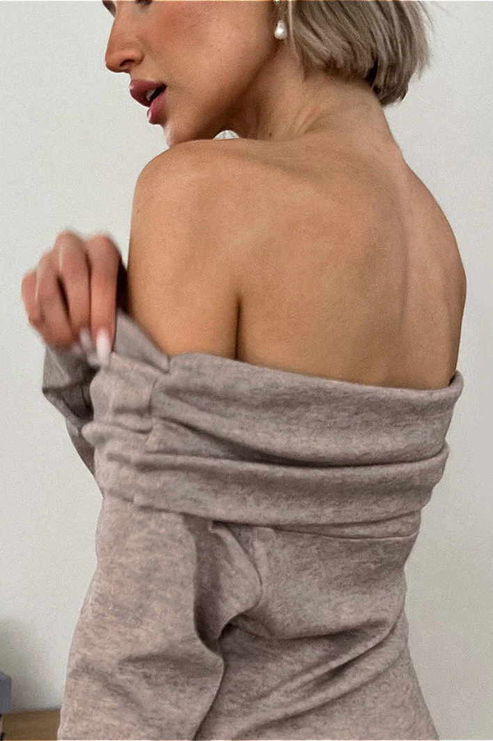 Soft Off-Shoulder Knit Solid Blouse - Image 3