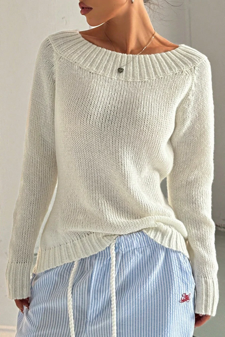 Solid Asymmetric Off-Shoulder Pullover Knit Top - Image 4