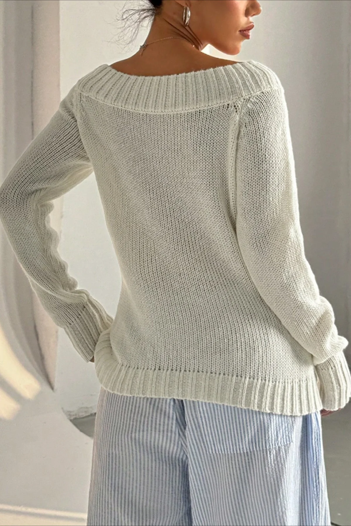 Solid Asymmetric Off-Shoulder Pullover Knit Top - Image 5