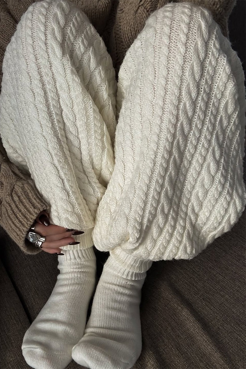 Solid Cable Knit Cozy Cuffed Ankle Pants - Image 4