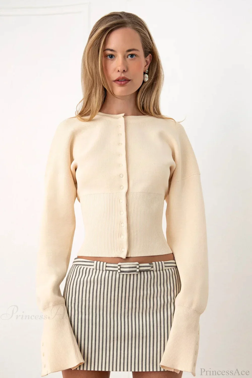 Solid Color Button Long Sleeve Slim Cardigan Sweater - Image 3