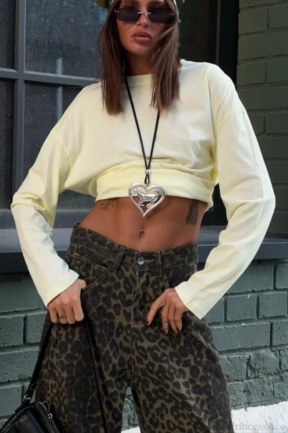 Solid Color Crew Neck Loose Casual Long Sleeve Tee - Image 13