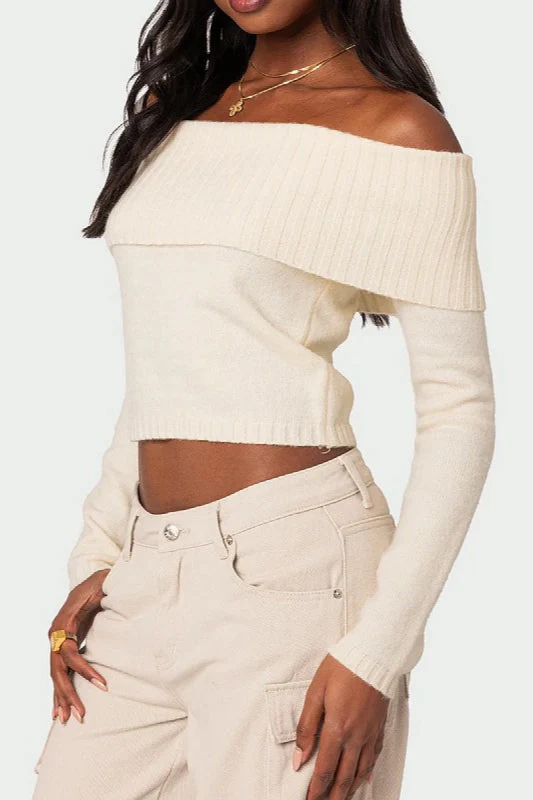 Solid Color Off-Shoulder Boat Neck Long-Sleeve Knit Top - Image 6