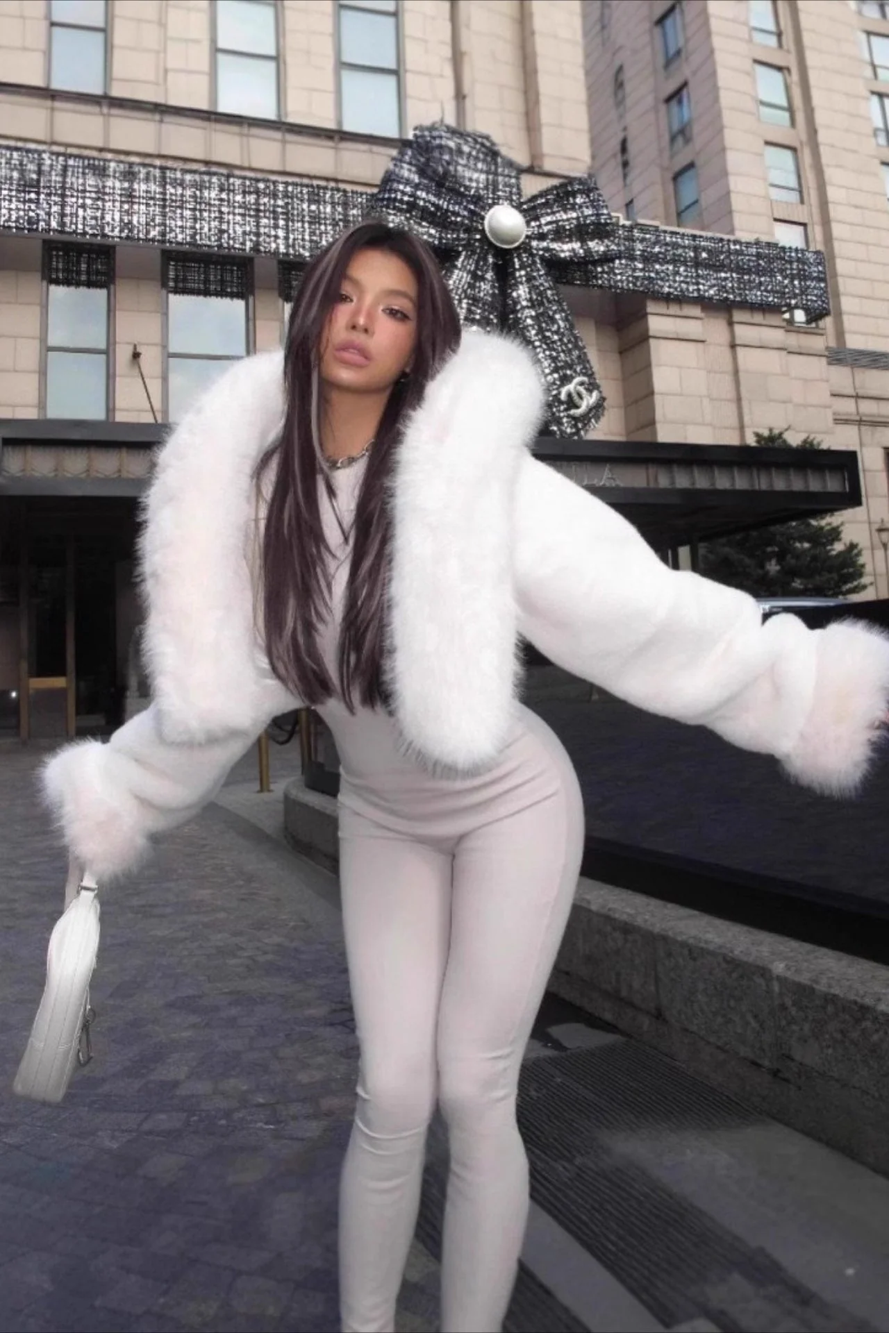 Solid Color Plush Warm Short Hooded Coat - Image 3