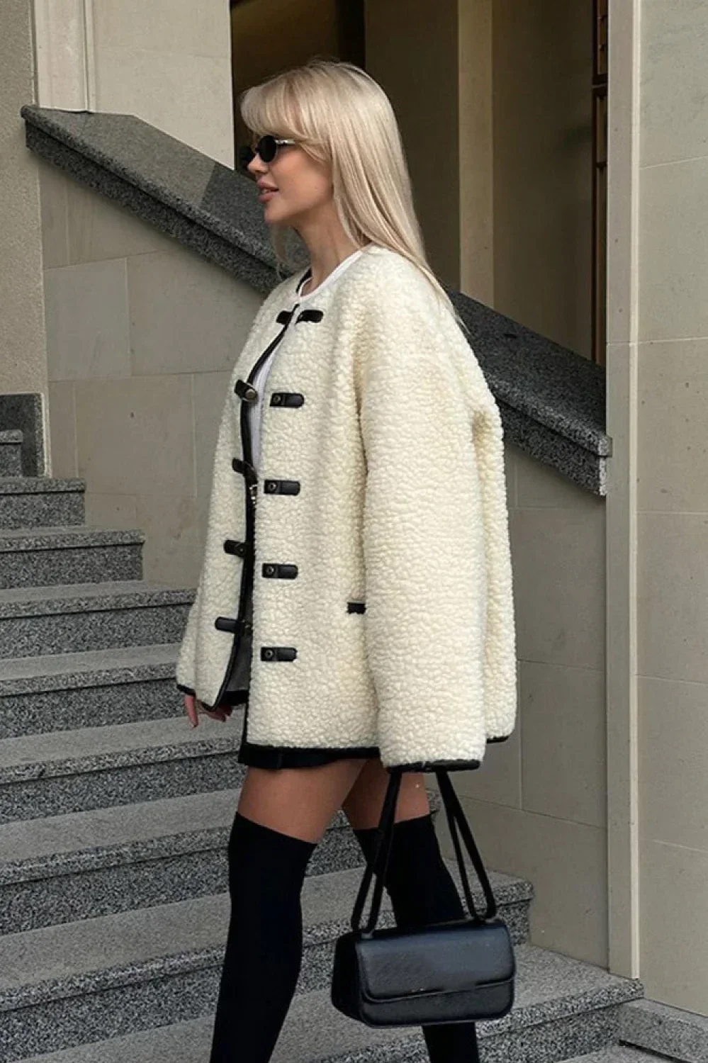 solid color Sherpa Horn Button Minimalist Coat - Image 2