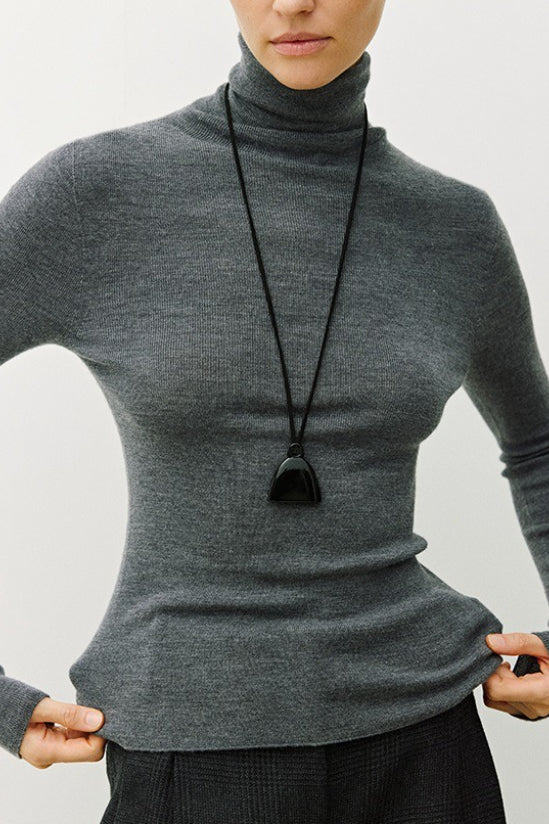 Solid Color Washable Wool Turtleneck Long Sleeve Tee - Image 9