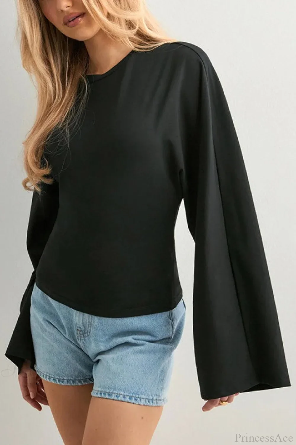 Solid Crew Neck Wide Sleeve Waist Cinched Long Sleeve Tee - Image 10