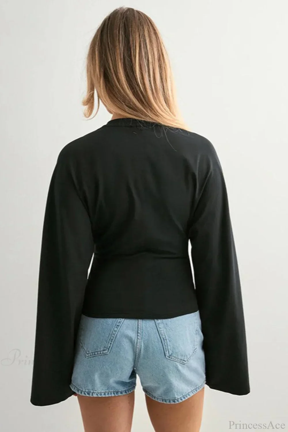 Solid Crew Neck Wide Sleeve Waist Cinched Long Sleeve Tee - Image 12