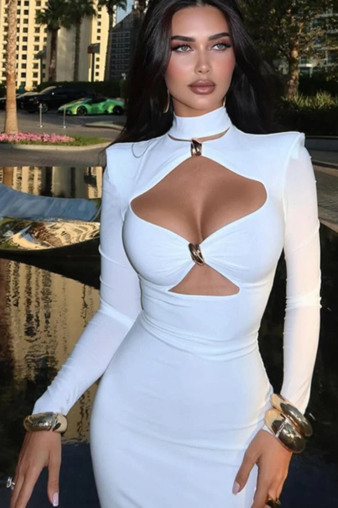 Solid Elegant Minimalist Cutout Metal Embellished Fitted Maxi Dress - Image 3